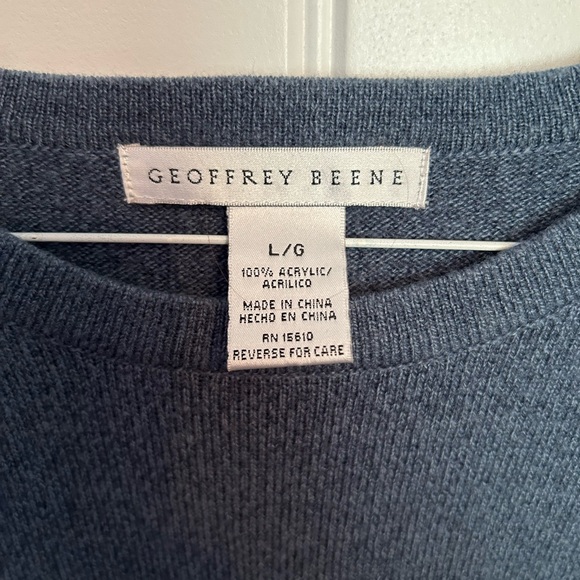 LAST CHANCE Geoffrey Beene sweater - Picture 3 of 3